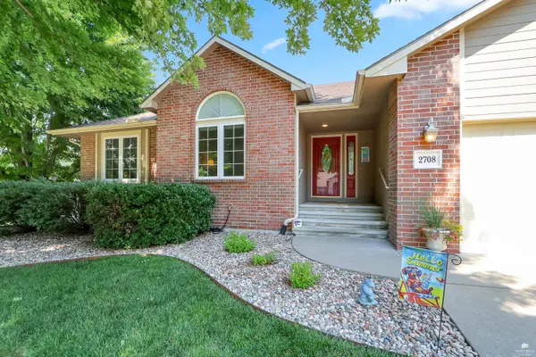 2708 St. Christopher CIR, Manhattan, KS 66502