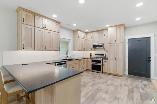 111 Fees, Wamego, KS 66547