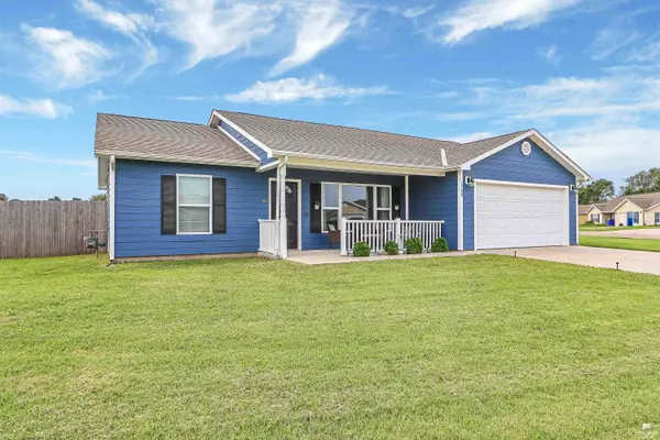1728 14th Street PL, Junction City, KS 66441