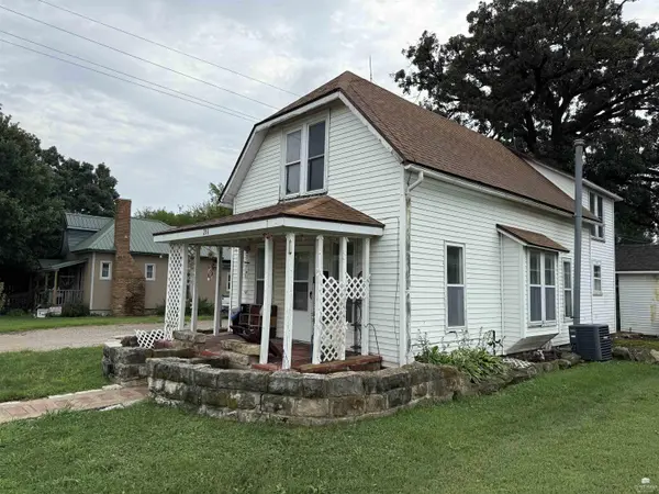 211 S Neosho ST, Council Grove, KS 66846