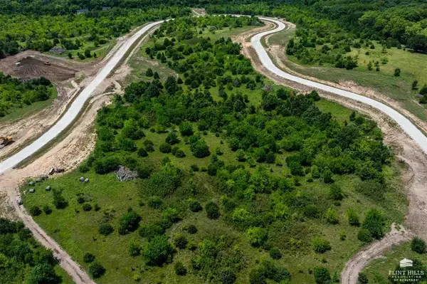 00000 Countryside LN #Lot 18, St. George, KS 66535