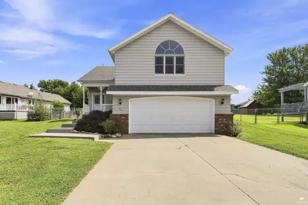 708 Knollwood ST, Wakefield, KS 67487
