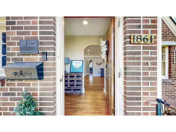 1861 12th, Greeley, CO 80631