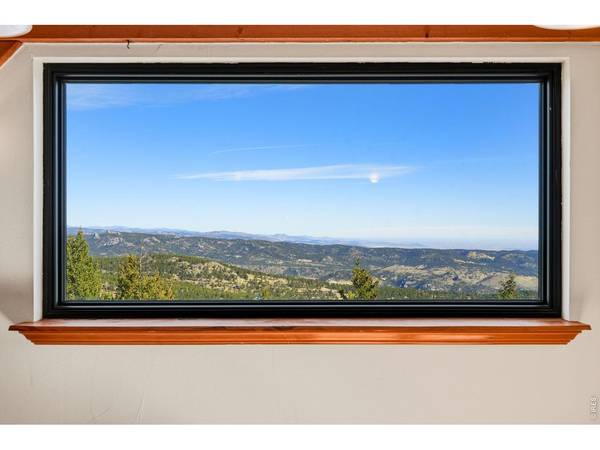 33090 Janelle, Golden, CO 80403