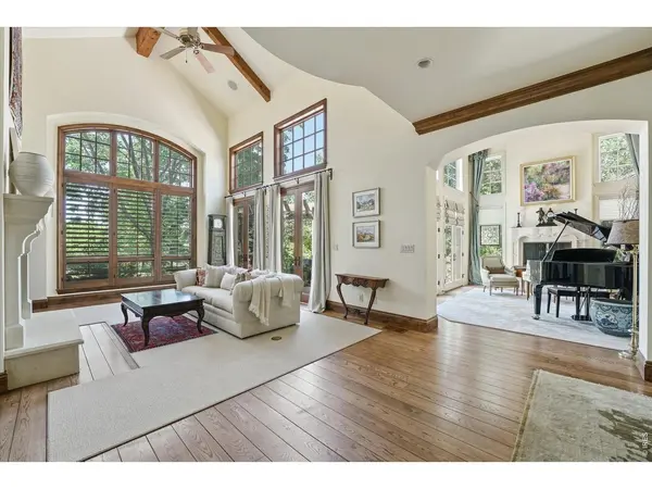 4053 E Iris, Greenwood Village, CO 80121
