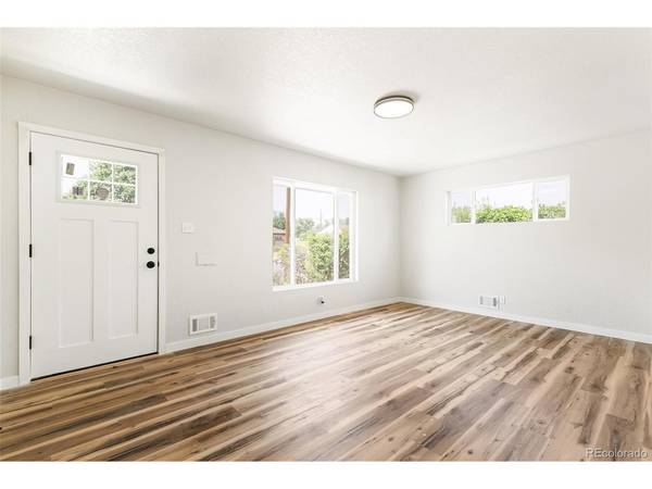 7108 Huron, Denver, CO 80221