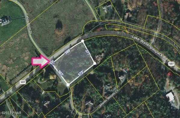 Manor Woods CT, Paupack, PA 18451