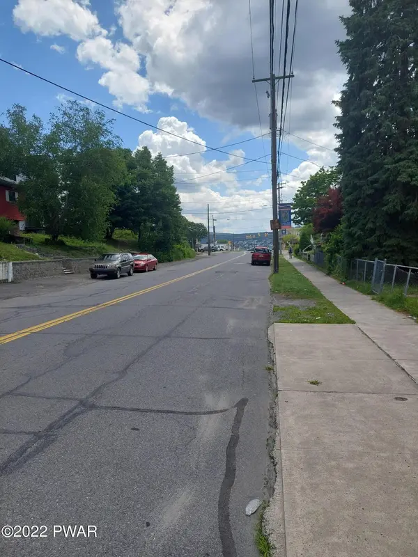 1134/1136 Luzerne ST, Scranton, PA 18504