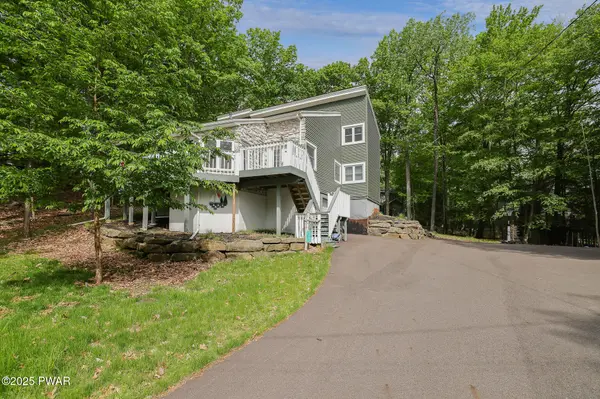 1082 Sunrise TER, Lake Ariel, PA 18436