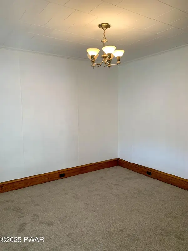 170 Terrace ST, Carbondale, PA 18407