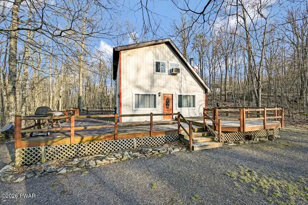 128 Tanager RD, Lackawaxen, PA 18435