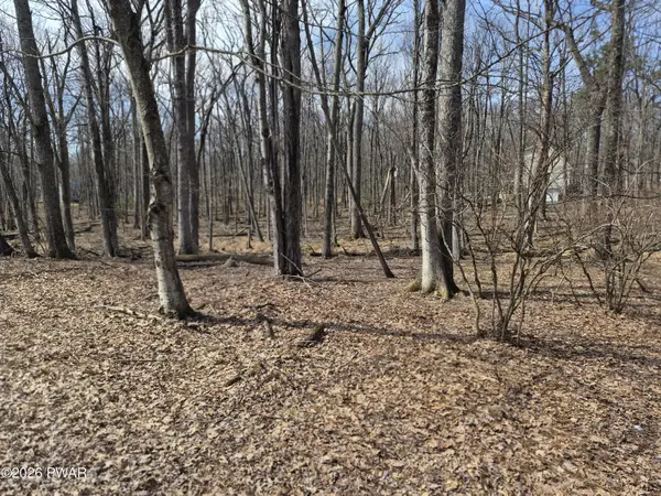 5633 Flatbrook WAY, Milford, PA 18337