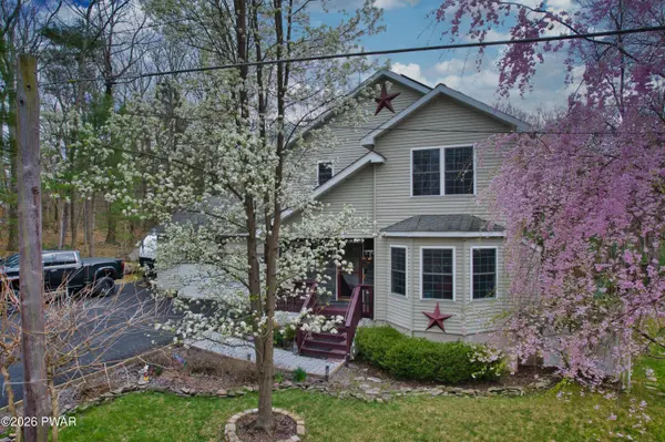 111 Onandaga RD, Shohola, PA 18458