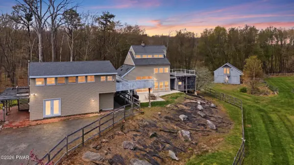 112 Diamond Spring RD, Milford, PA 18337