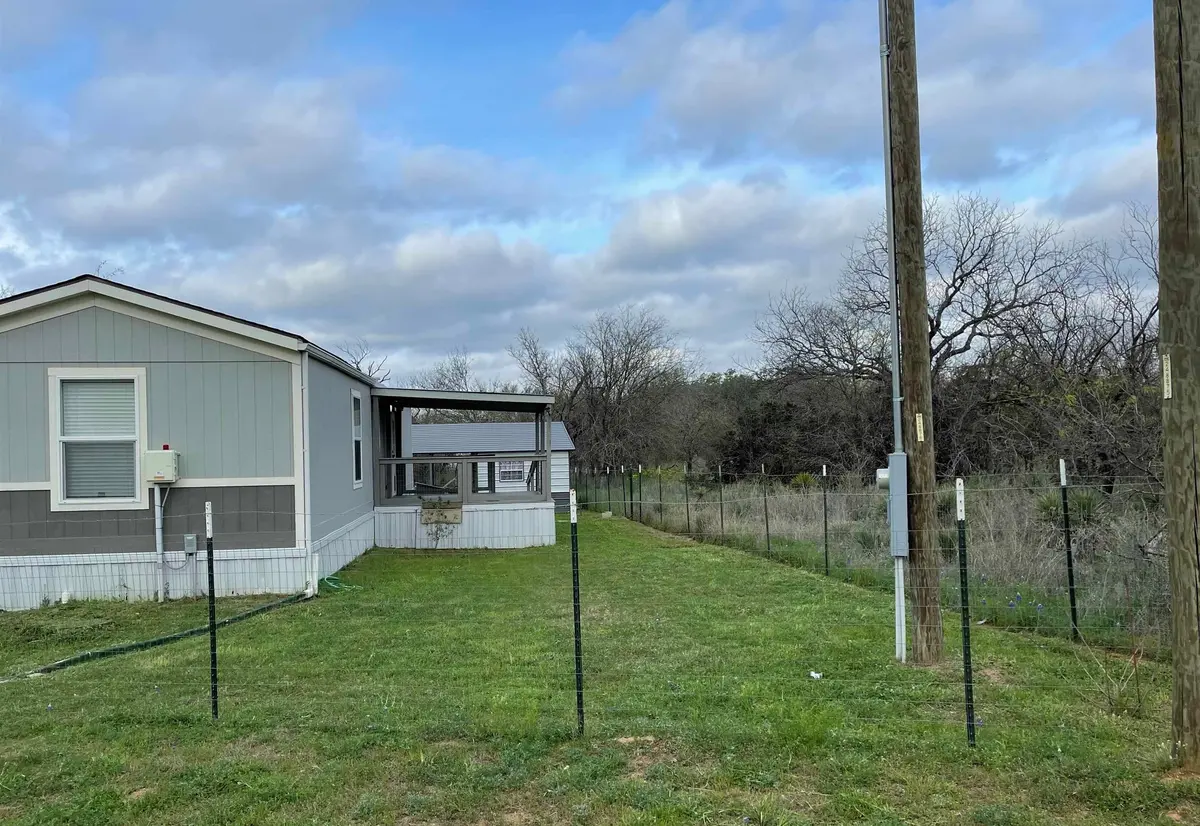 2546 Indian TRL, Kingsland, TX 78639