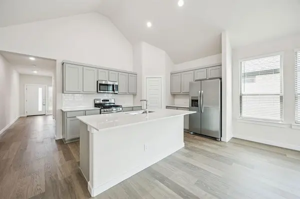 807 Poppleton Drive, Princeton, TX 75071