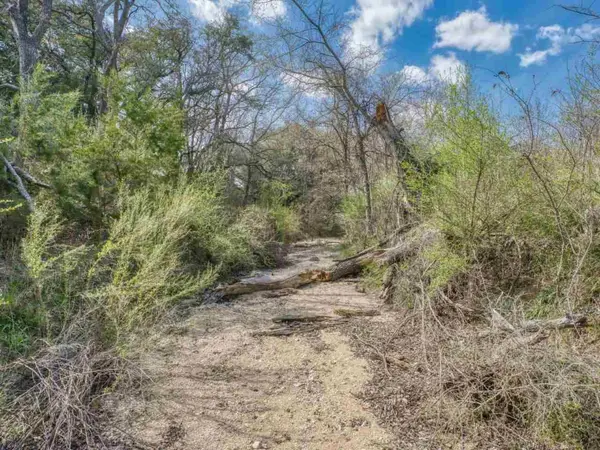 8530 E Hiway 71, Spicewood, TX 78669