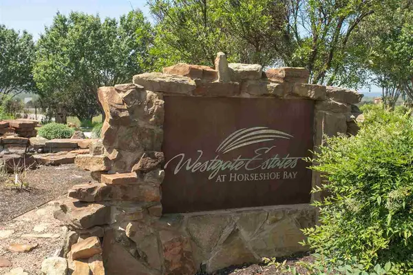 16 Westgate Loop, Horseshoe Bay, TX 78657