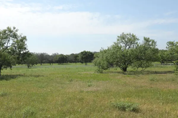 16 Westgate Loop, Horseshoe Bay, TX 78657