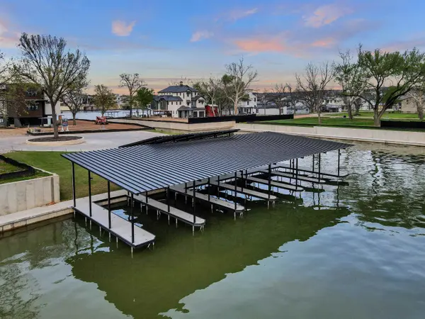 1 Lake ST, Kingsland, TX 78639