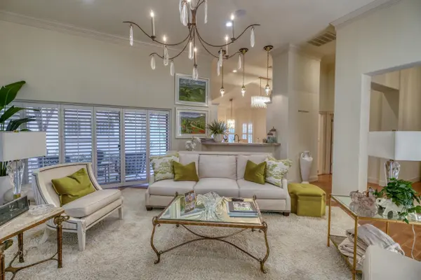 104 Mason Court, Horseshoe Bay, TX 78657-0000