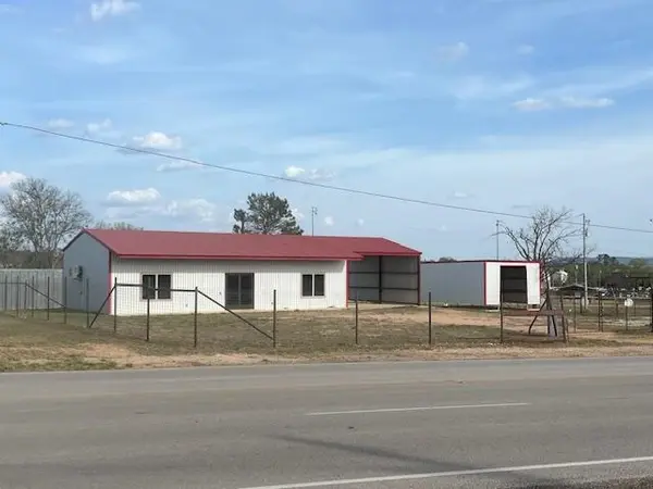 1202 BESSEMER, Llano, TX 78643