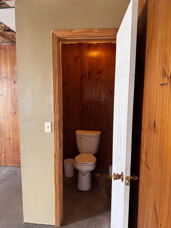 1209A Bessemer, Llano, TX 78643