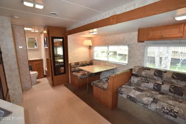 231 Big Bass DR, Milford, PA 18337