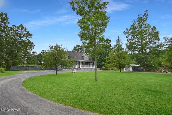 108 Jack Pine CT, Milford, PA 18337