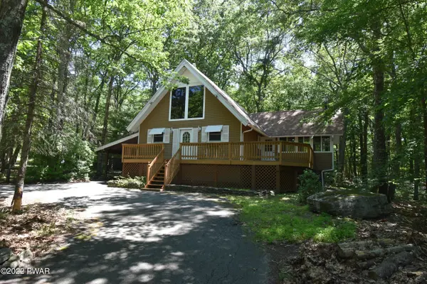 119 Broadmoor DR, Lords Valley, PA 18428