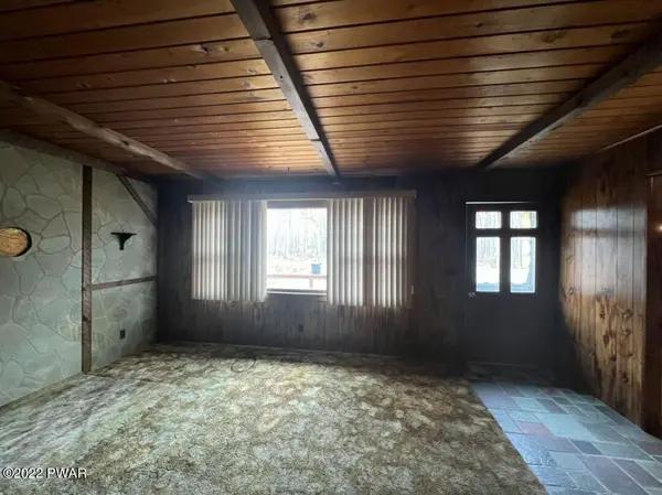 172 Sunnylands RD, Milford, PA 18337
