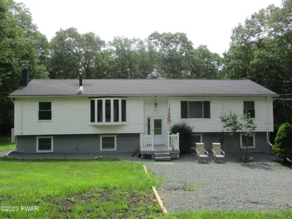 112 Hobblebush DR, Milford, PA 18337