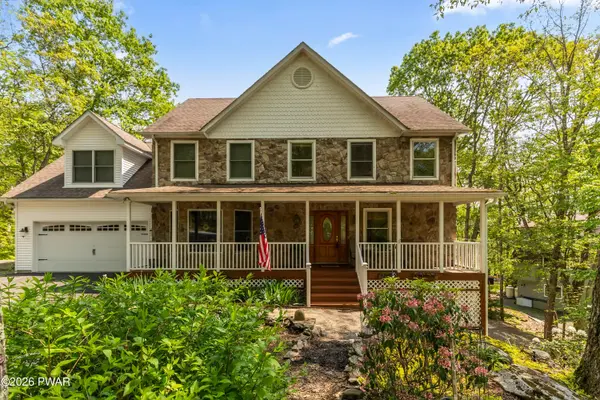 119 Canoe Brook DR, Hawley, PA 18428