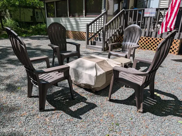 221 Shohola Pkwy, Shohola, PA 18458