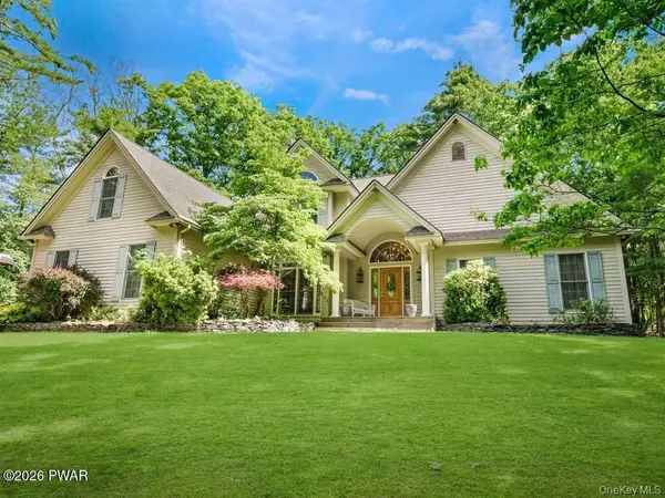 101 Azalea CT, Milford, PA 18337