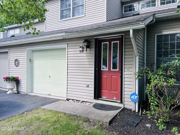 3B Milford Town Green LN, Milford, PA 18337