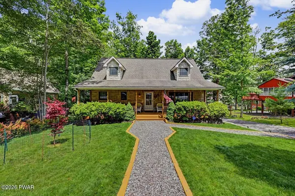 1079 Indian DR, Lake Ariel, PA 18436