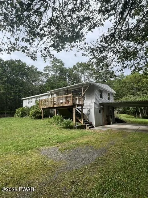 106 Marro RD, Canadensis, PA 18325