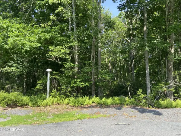 Lot 34 Michelle CT, Dingmans Ferry, PA 18328