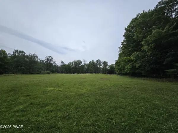 Bush Rd T 565 1 RD, Cresco, PA 18326