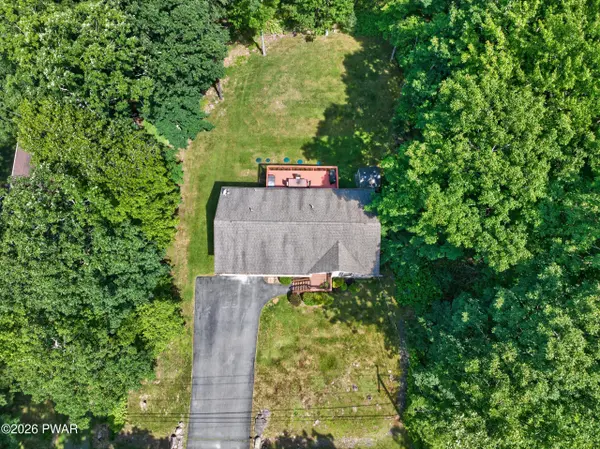 118 Orange Blossom RD, Milford, PA 18337