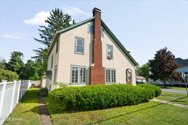 210 Avenue H, Matamoras, PA 18336