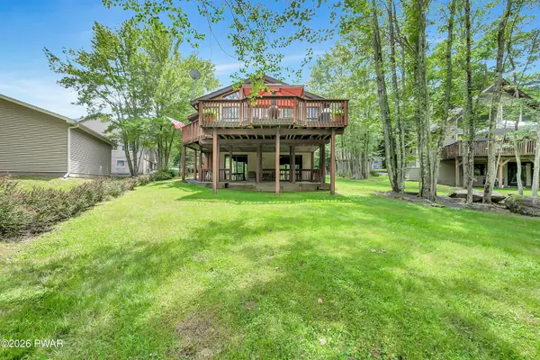 123 S Fairway DR, Lake Ariel, PA 18436