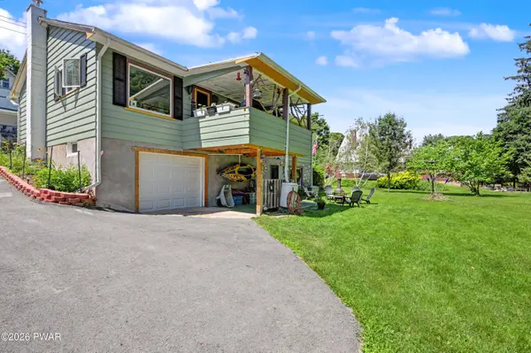 369 Ridge ST, Honesdale, PA 18431
