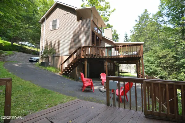 181 Marina WAY, Greentown, PA 18426