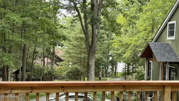 117 Maple LN, Tafton, PA 18464