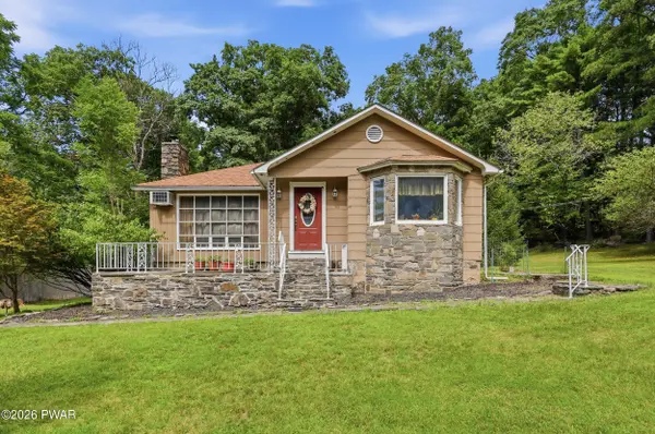 2127 Route 590, Hawley, PA 18428