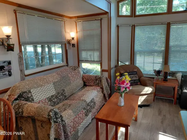 100 Big Bass DR, Milford, PA 18337