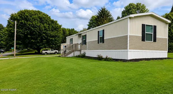 4 Big Pine RD, Honesdale, PA 18431