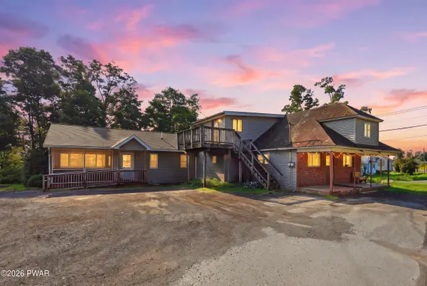 225 Owego TPKE, Waymart, PA 18472